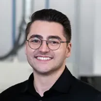 Picture of Fernando Flores